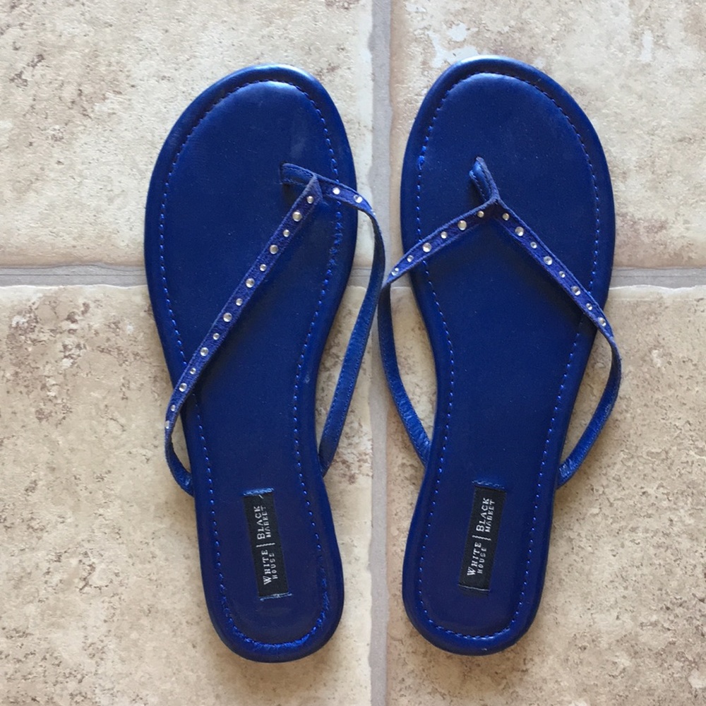 Women's White House Black Market Flip Flops